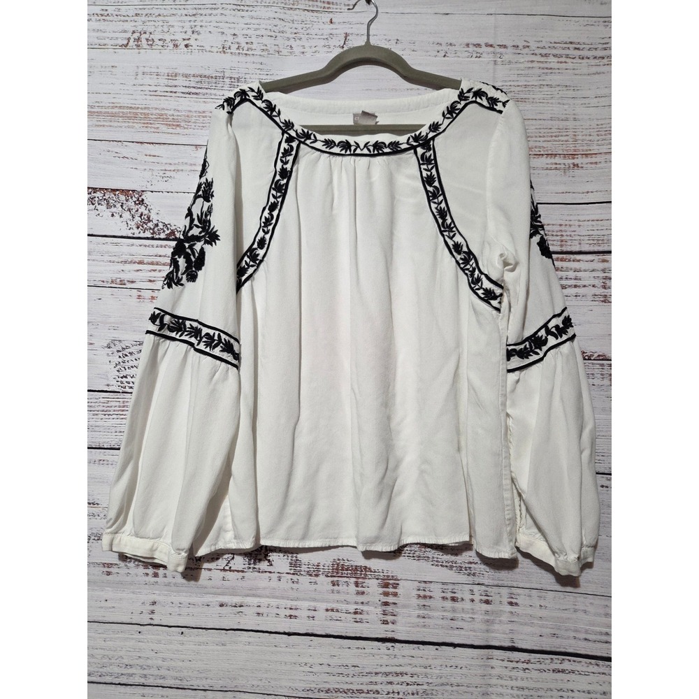 Chicos 3 White Black Embroidered Peasant Blouse Size US 16/18 Boho Rayon Top